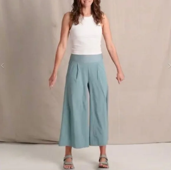 Title Nine Round Trip Wide Leg Adjustable Cropped Pants Yoga Athleisure - Picture 1 of 13